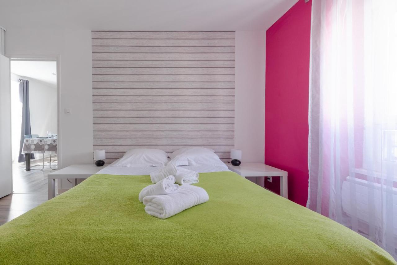 Ker Uhel - Charmant Appartement Plein Centre Saint-Renan Bagian luar foto