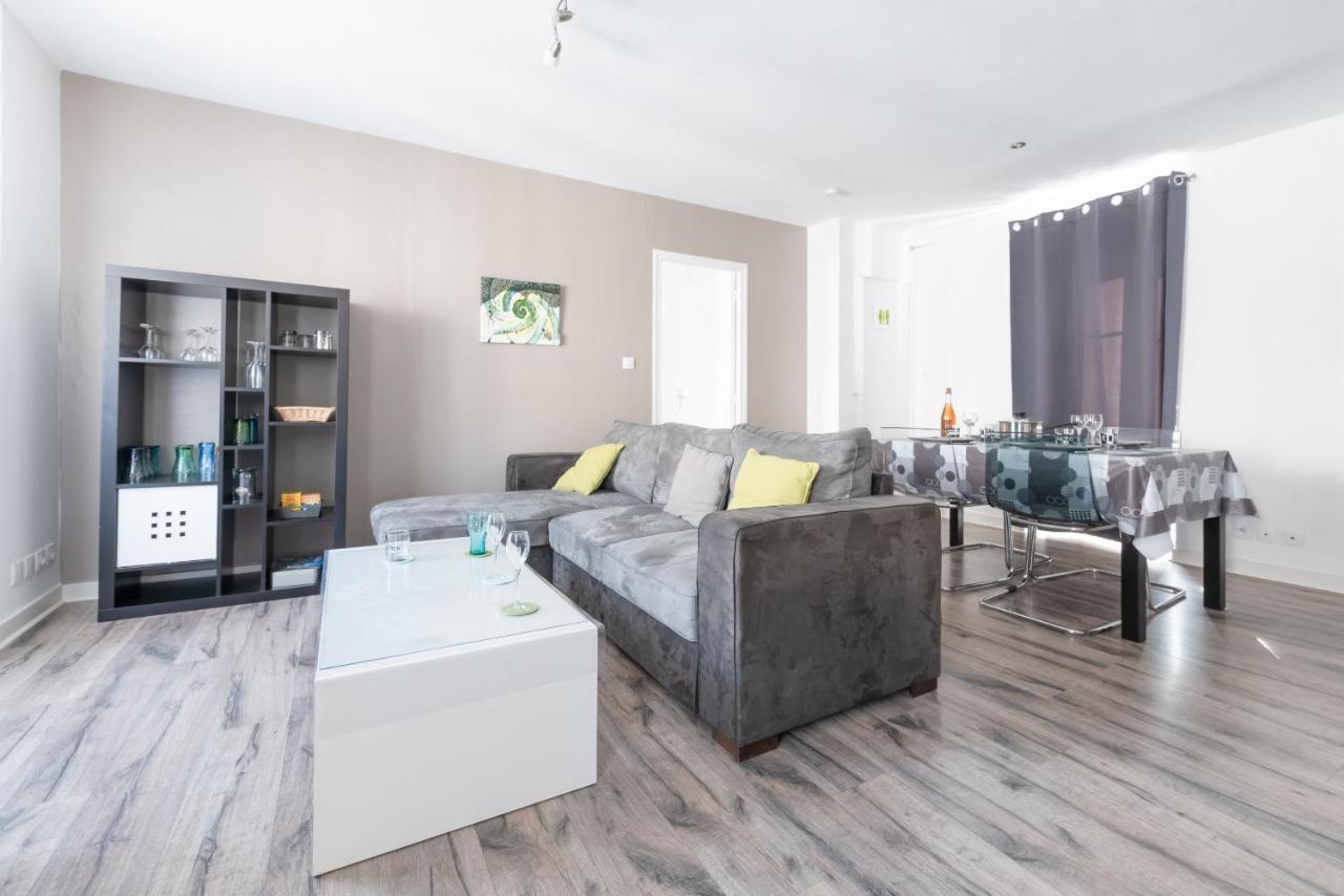 Ker Uhel - Charmant Appartement Plein Centre Saint-Renan Bagian luar foto