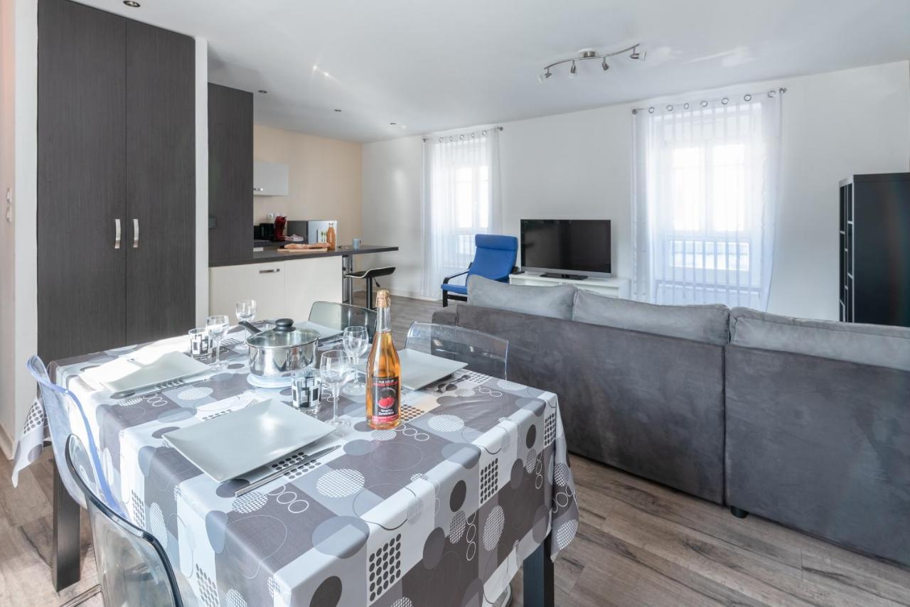 Ker Uhel - Charmant Appartement Plein Centre Saint-Renan Bagian luar foto