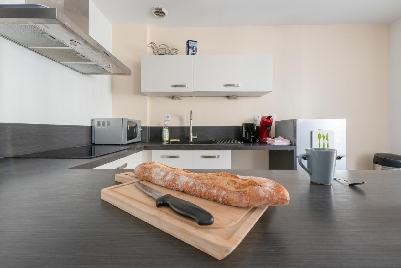 Ker Uhel - Charmant Appartement Plein Centre Saint-Renan Bagian luar foto