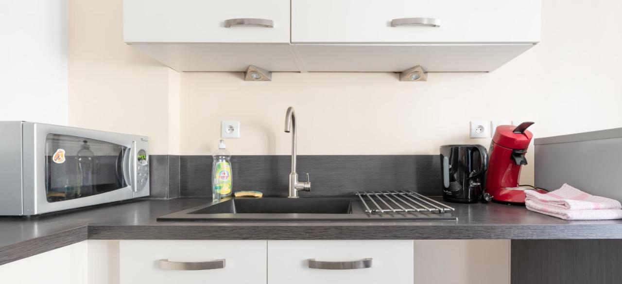 Ker Uhel - Charmant Appartement Plein Centre Saint-Renan Bagian luar foto